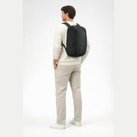KI-generierte Darstellung – Thule Subterra 2 - Rucksack 21L 15.6" 46 cm (dark slate)