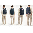 Größenvergleich Skule 20 / 24 / 26 / 28 – KI-generierte Darstellung – Fjällräven Skule 28 - Rucksack 15" 50 cm (deep forest)