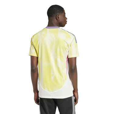 adidas Juventus Turin Fußball - Auswärtstrikot 24/25 Men (pure sulfur, M) - Markenkoffer