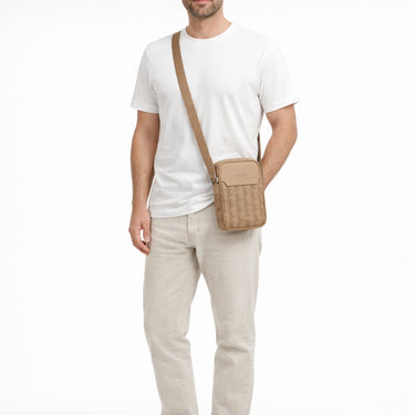 Lacoste The Blend - vertical Umhängetasche 21.5 cm (mono viennois otter) - Ansicht 7