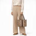 Guess Noelle ll Tote - Shopper 37 cm (latte logo/brown) - Ansicht 7