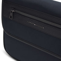 Tommy Hilfiger Repreve Flap Messenger - Shoulder Bag 28 cm (space blue)
