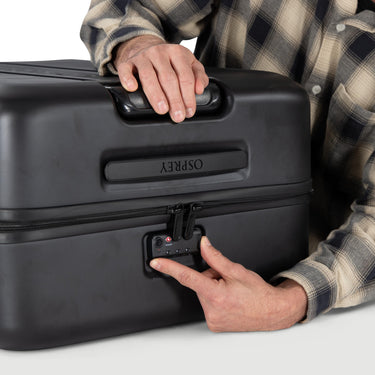 Osprey Ozone Hardside 30" - 4-Rollen-Trolley L 76 cm (black)