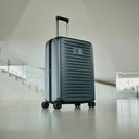 Victorinox Airox Advanced - 4-Rollen-Trolley M 69 cm erw. (storm)