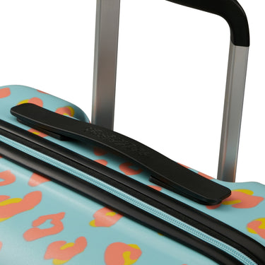 American Tourister Wavebreaker Disney - 4-Rollen-Kabinentrolley 55 cm (bunt/print) - Ansicht 7