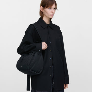 Sandqvist Curve - Beuteltasche 34 cm (black) - Ansicht 8