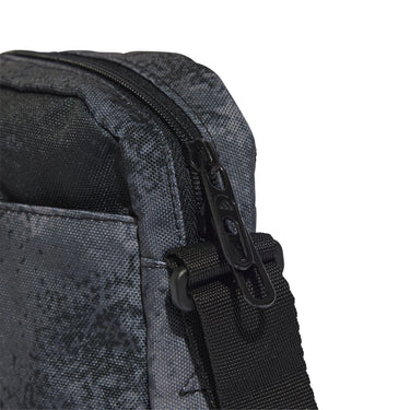 adidas Linear G - Umhängetasche (greyfiv/grey six/black/white) - Markenkoffer