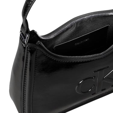 Calvin Klein Bold Monogram Metall - Schultertasche 43 cm (black) - Markenkoffer