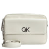 Calvin Klein CK Re-Lock - Borsa a tracolla 22 cm (lily white)