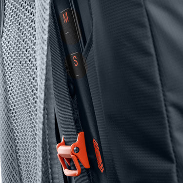 Deuter Futura Air Trek 60 + 10 - Trekkingrucksack 76 cm (black - graphite) - Markenkoffer