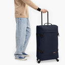 Eastpak selection Trans4 - 4 - Rollen - Trolley L 75 cm (ultra marine) - Markenkoffer