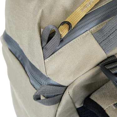 Mystery Ranch Catalyst 22 - Rucksack 16" (sagebrush) - Markenkoffer