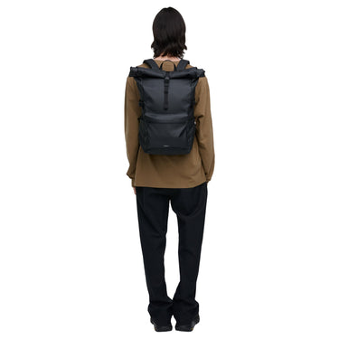 Sandqvist Stream Rolltop - Rucksack 16" 67 cm (black) - Markenkoffer
