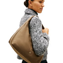 Tommy Hilfiger TH GO Hobo - Schultertasche 34 cm (nordic taupe) - Markenkoffer