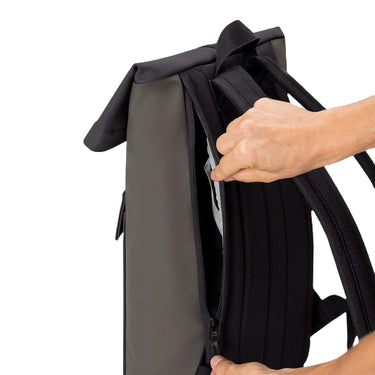 Ucon Acrobatics Jasper Medium Lotus Rolltop - Rucksack 16'' 45 cm (black/dark grey) - Markenkoffer